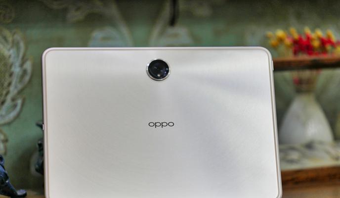 MySQL数据库如何从相关表中取出随机数据？