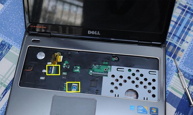 互联网中的地址是数字的IP地址,域名解析的作用主要就是为了便于记忆。